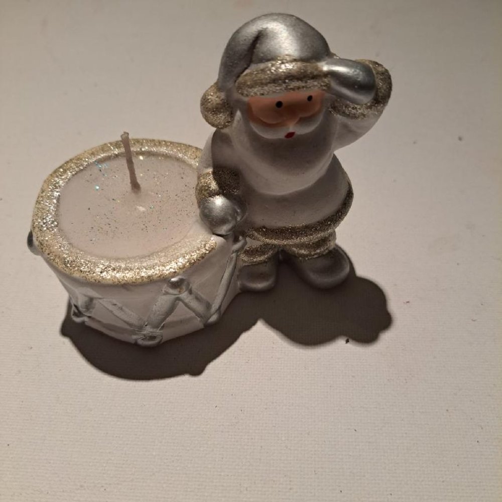 Santa candleholder